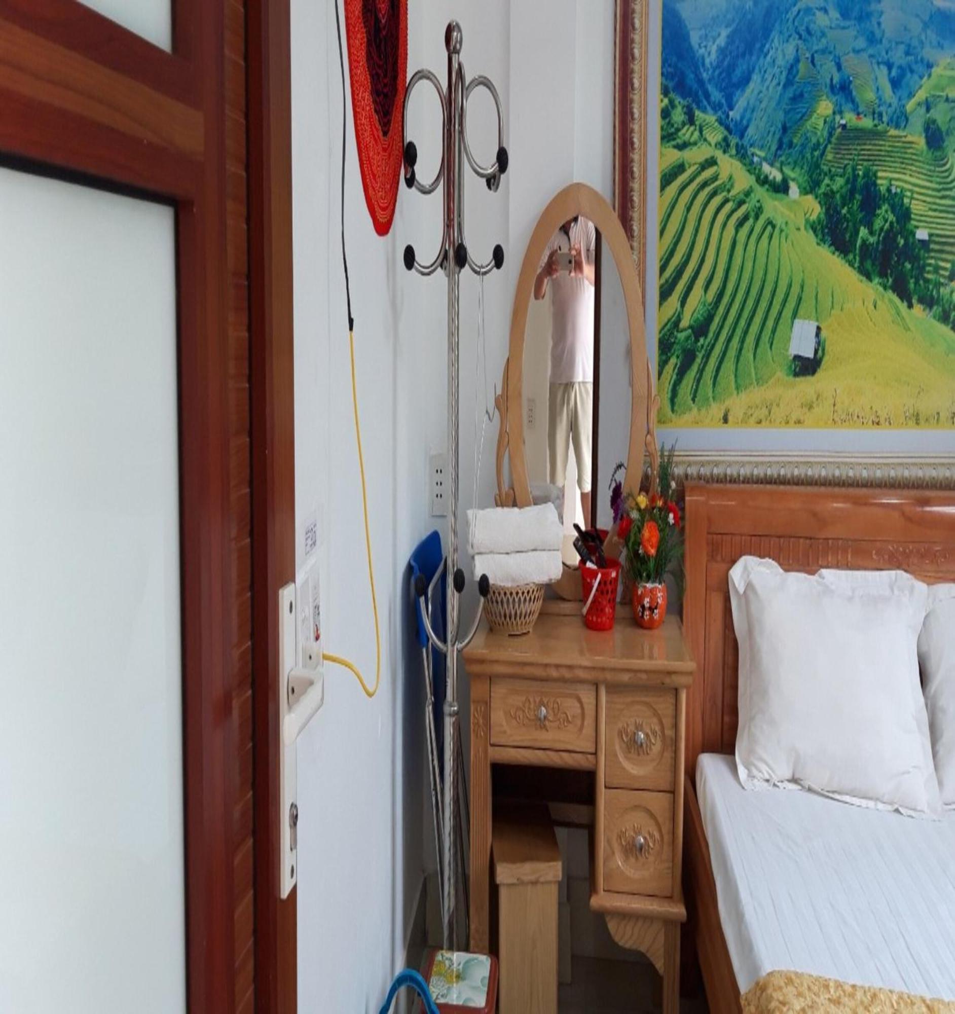 Yen Minh Hotel Thien An Na Thon Bagian luar foto