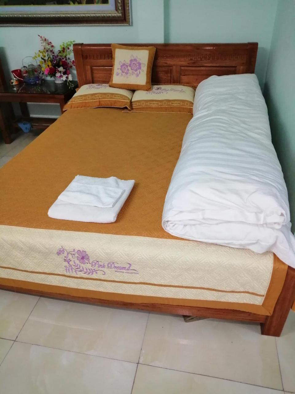 Yen Minh Hotel Thien An Na Thon Bagian luar foto